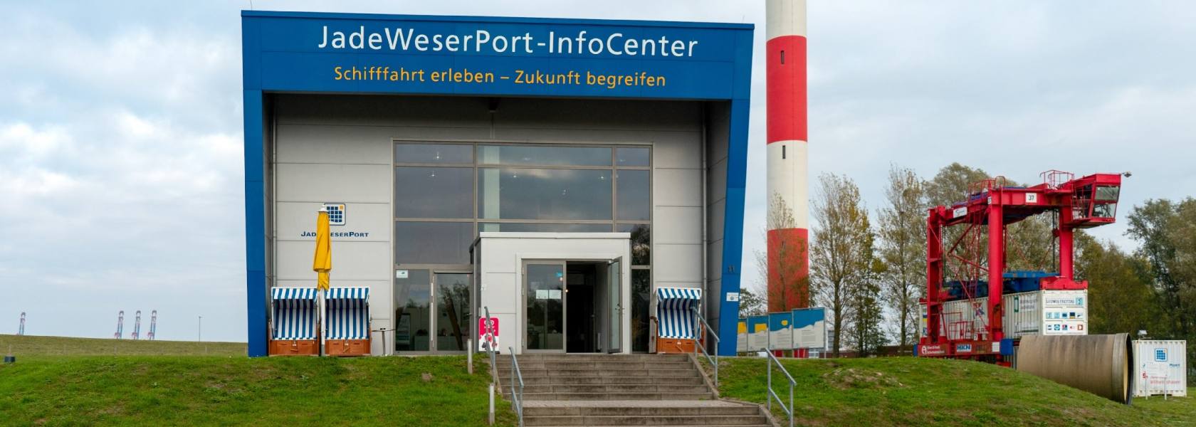 JadeWeserPort-InfoCenter, © Rainer Ganske / Wilhelmshaven Touristik &amp; Freizeit GmbH