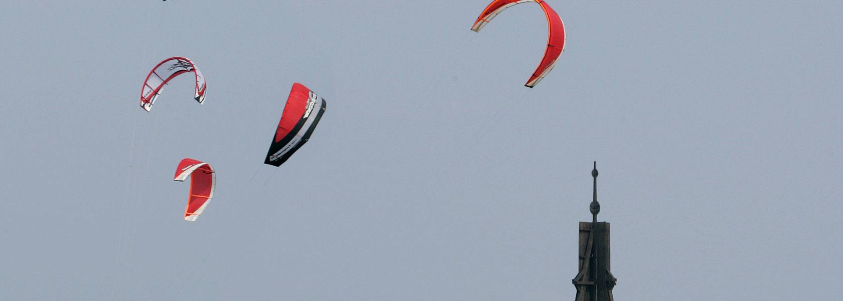 Kitesurfen in Cuxhaven, © Nordseeheilbad Cuxhaven GmbH